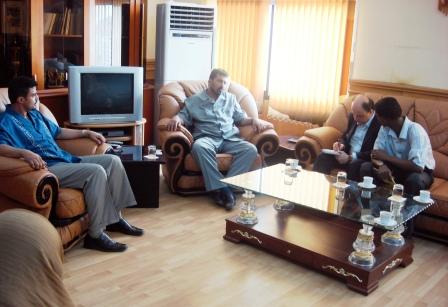 د. الجفري يلتقي مستشار البنك الدولي